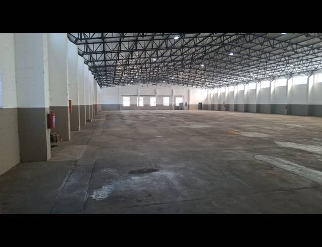 2,117M² BUILDING TO LET IN BENONI SOUTH